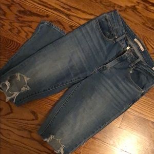 721 Levi’s High Rise Skinny Jeans - Size 27